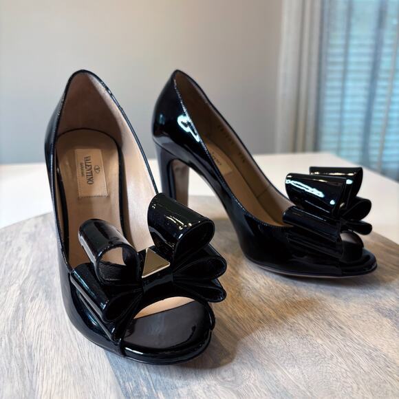 Valentino Shoes - Valentino Garavani Black Patent Leather Bow Peep Toe Pumps 37.5 US 7.5 Italy